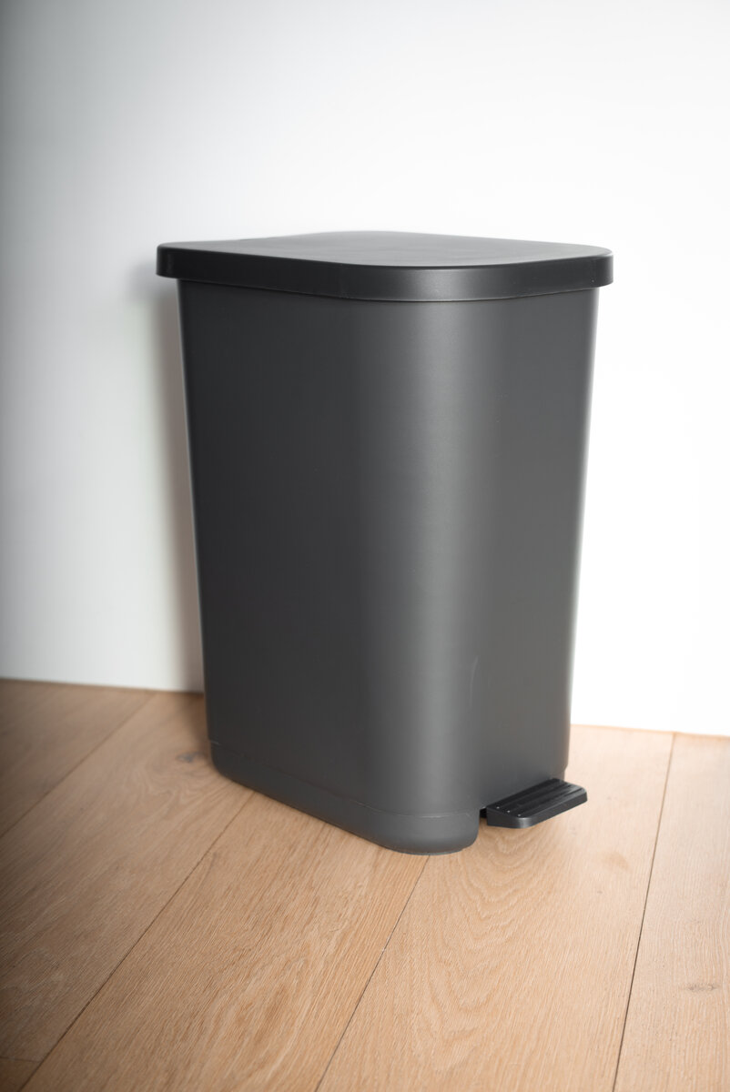 Tretkübel Rotho Swiss 35 Liter